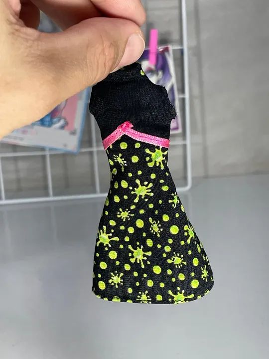 Vestido Scarah Screams