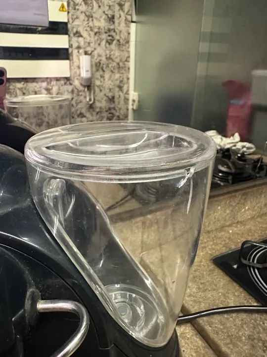  (aceito troca) Vendo cafeteira para café espresso 3 corações modelo Gesto. - Foto 4