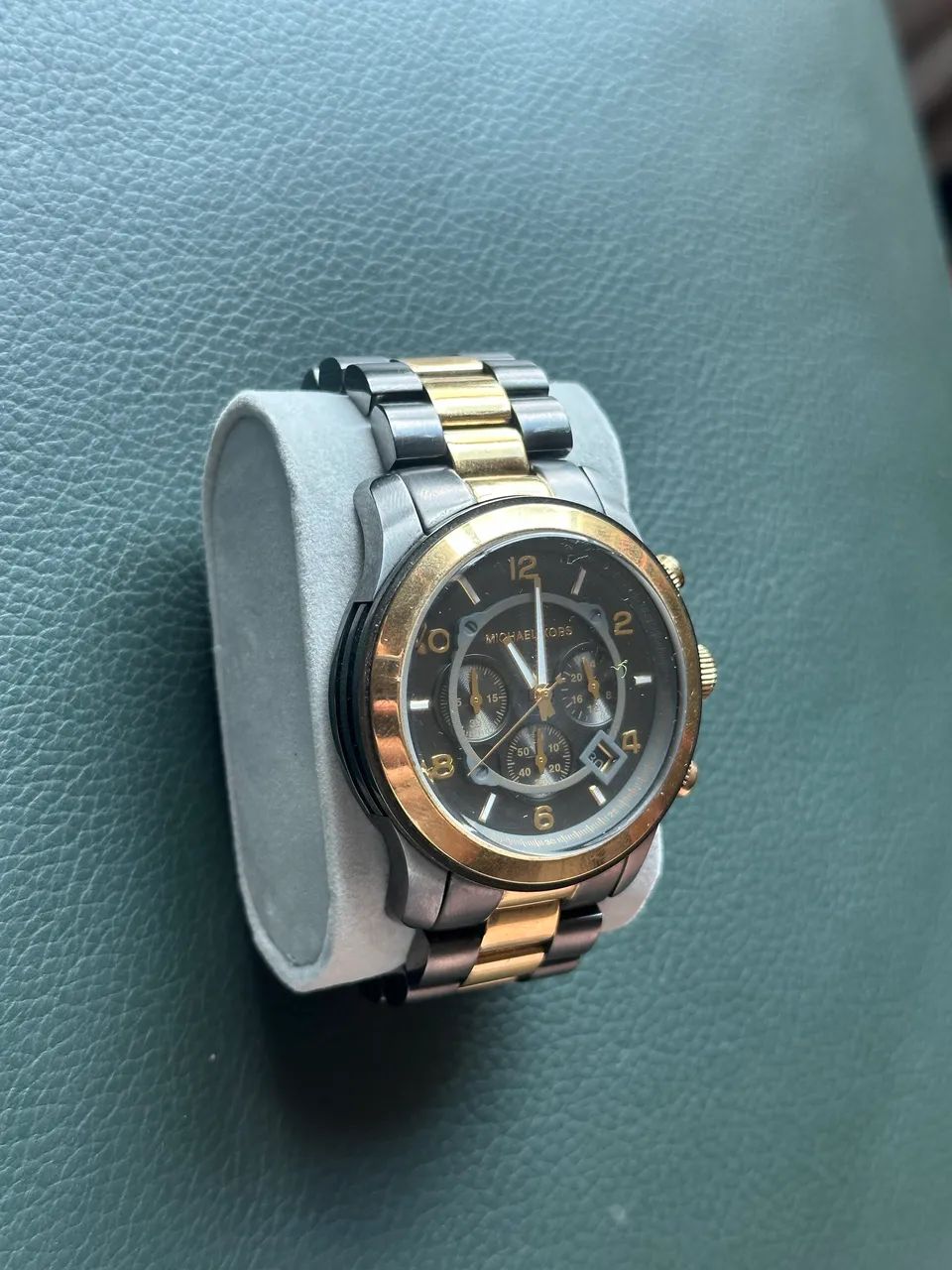 RELÓGIO CRONÓGRAFO MICHAEL KORS RUNWAY MK 8189 45MM  - Foto 5