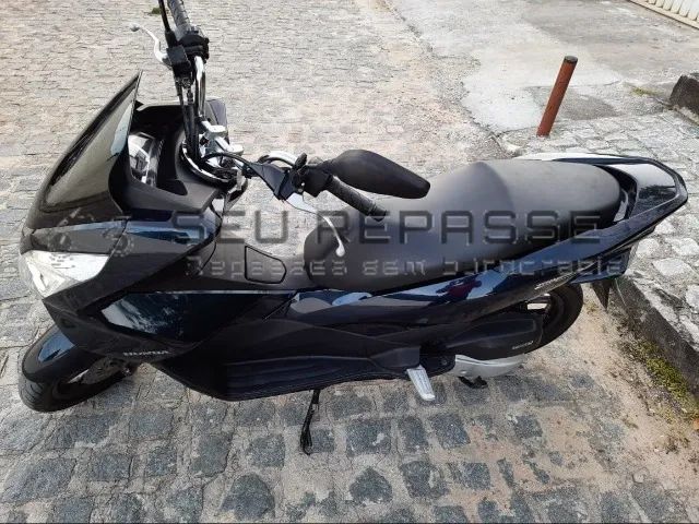 Repasse PCX dlx 2018 ipva 2025 pago - Foto 2