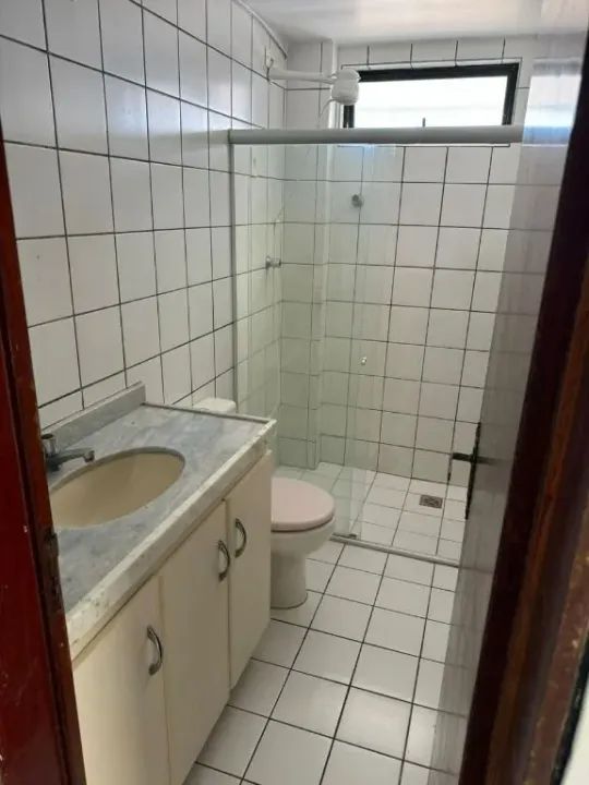 Valor de Super OPORTUNIDADE para ALUGUEL! Apartamento LOCALIZAÇÃO PRIVILEGIADA em bairro d - Foto 2