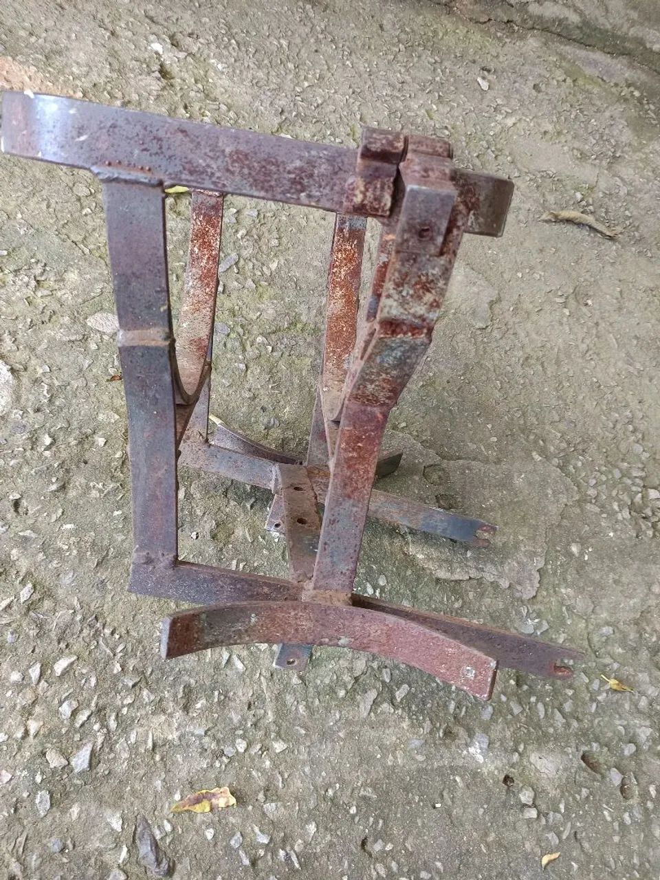 Gaiola suporte de transporte de botijões para moto - Foto 4