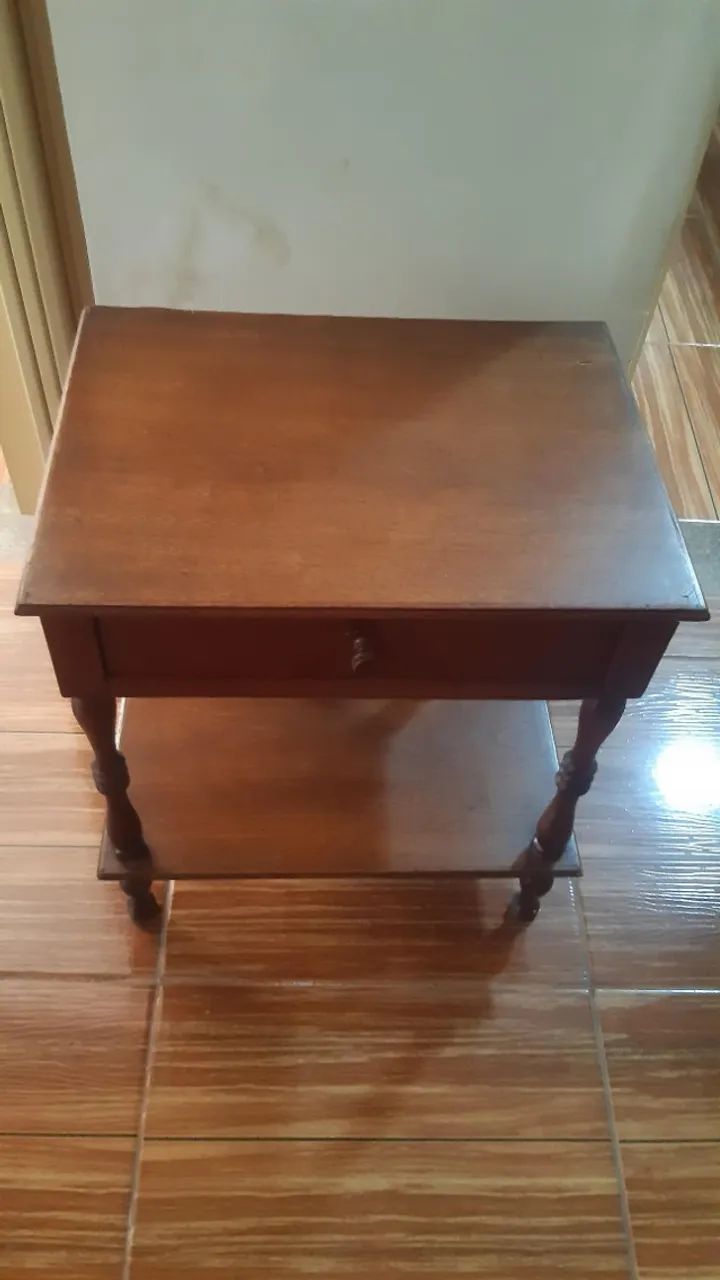 Mesa de cabeceira - Madeira65163273670529122