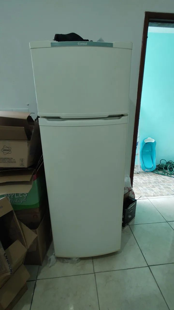 Geladeira Consul Cycle Defrost Duplex 334 litros - 110V