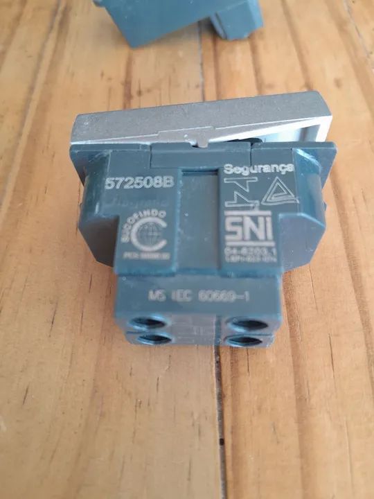 Arteor Graphite - acabamentos elétricos Pial - Foto 5