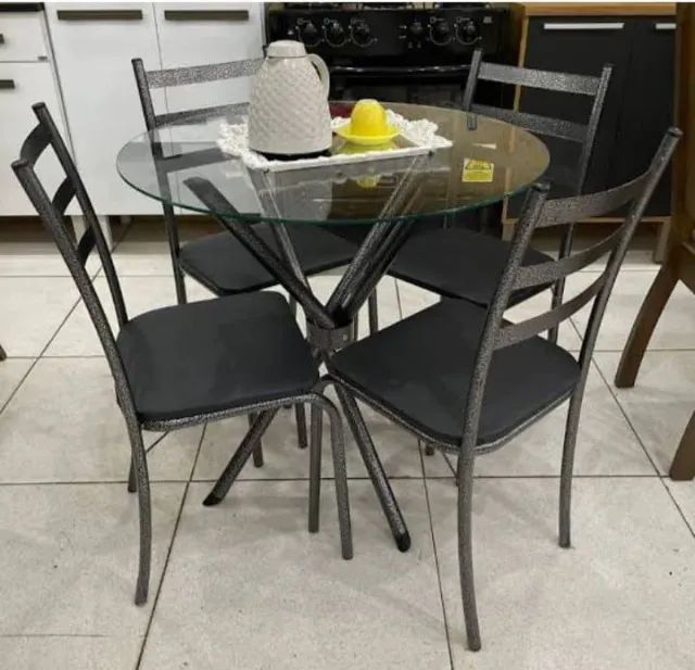 Mesa Perfeita para sua casa ! Entrega e montagem grátis ! 