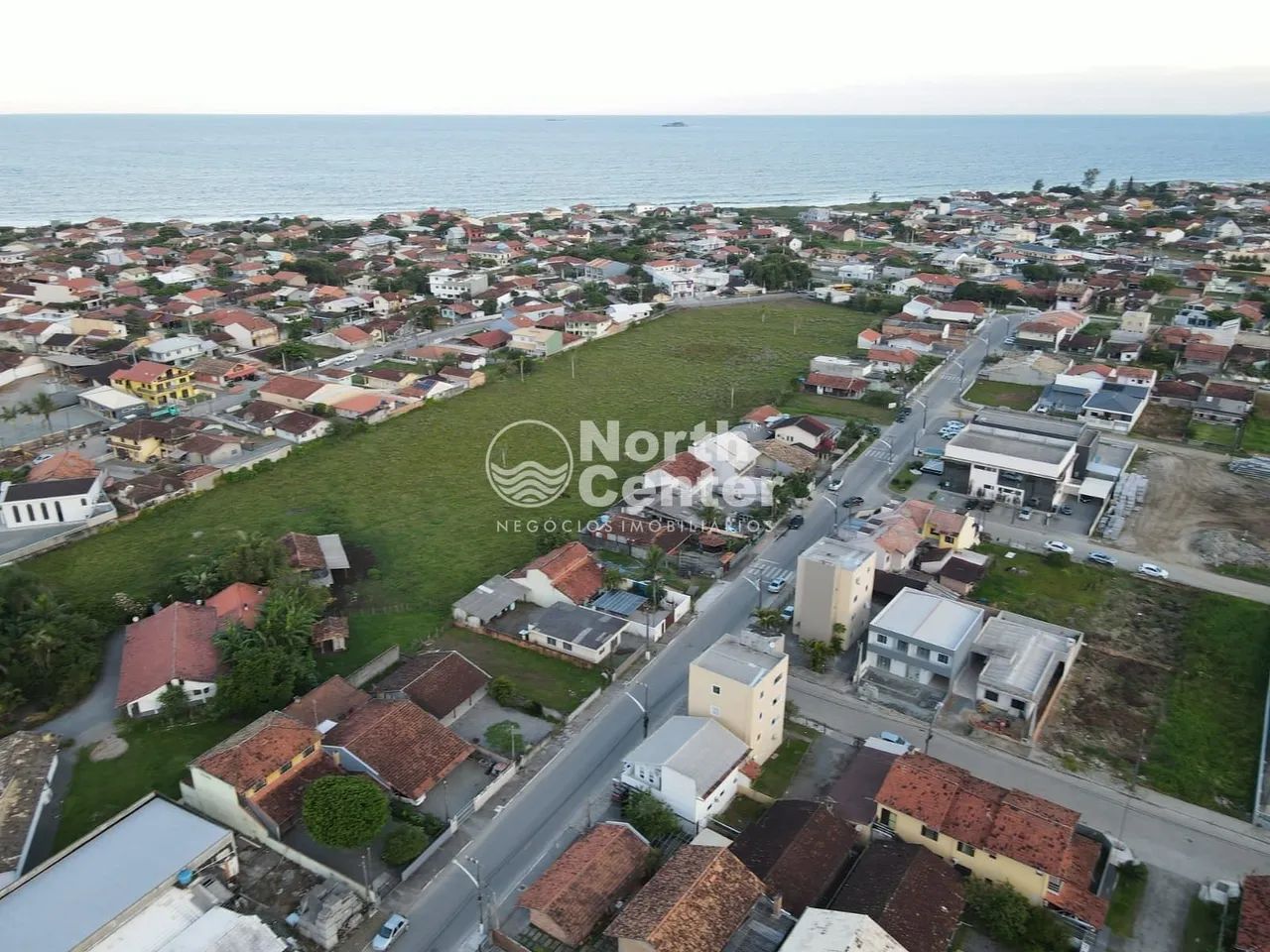 Sobrado e Galpão, Centro, Balneário Barra do Sul, SC - Foto 3