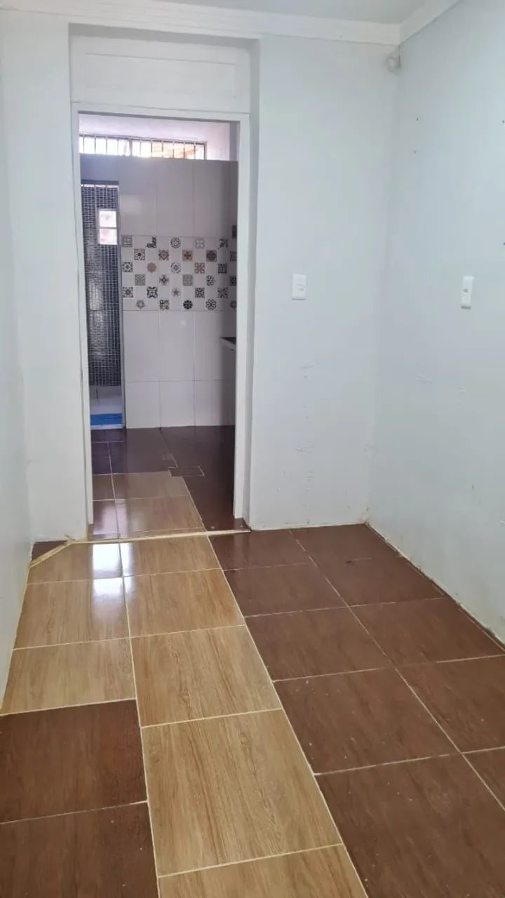 Aluga-se Como PONTO COMERCIAL ou KITNET - Foto 6