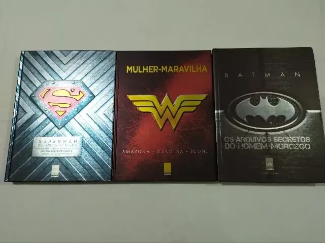 Livros Kit C/3 - Superman / Batman / Mulher Maravilha Omelete