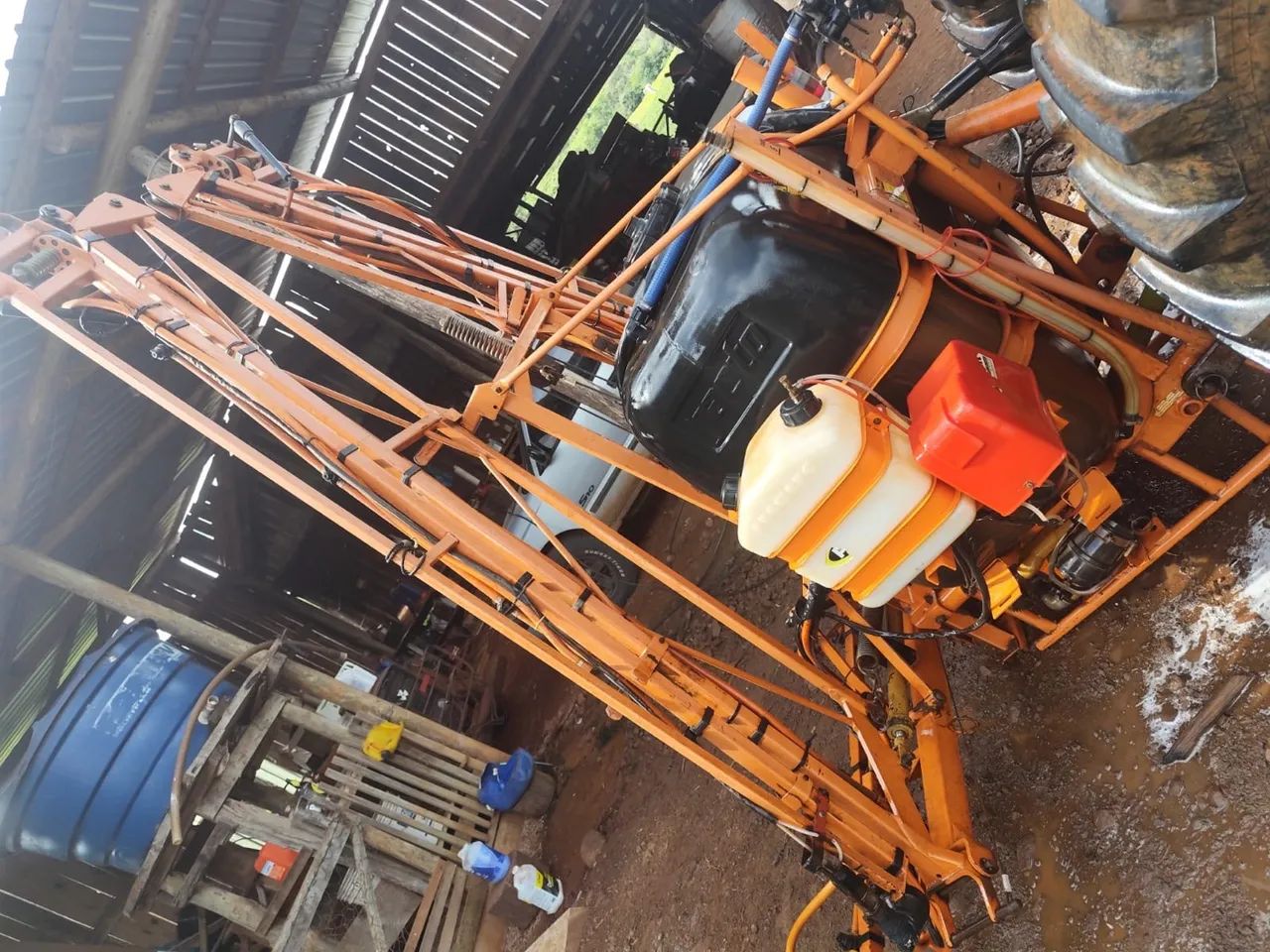  Vendo Pulverizador Jacto AM 12 - Foto 2