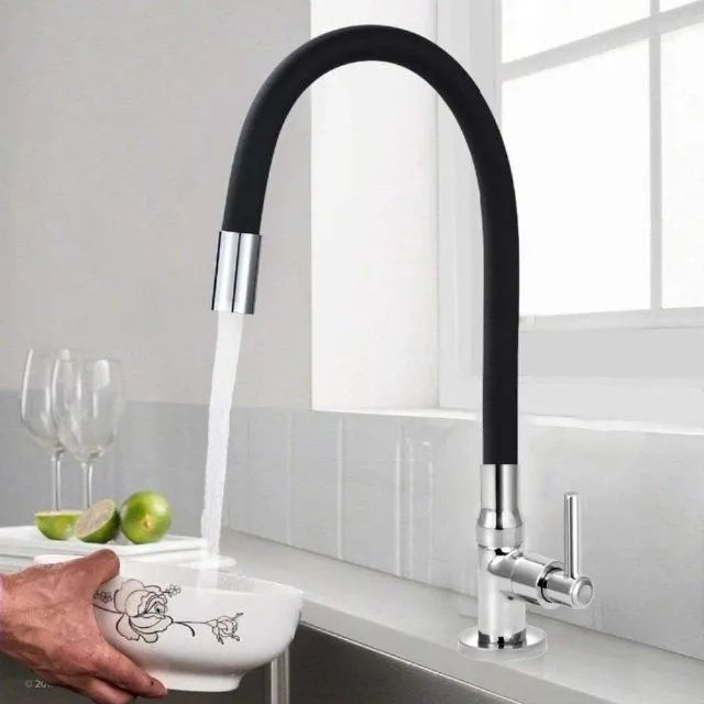 Torneira Gourmet Flexível Preta - Mesa ou Parede 