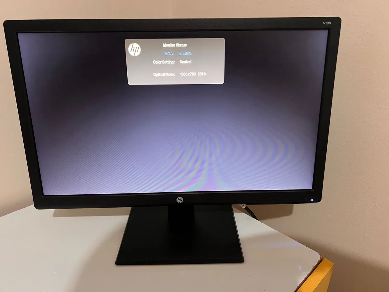 Monitor HP V19b - Tela de 18.5 polegadas - Foto 4