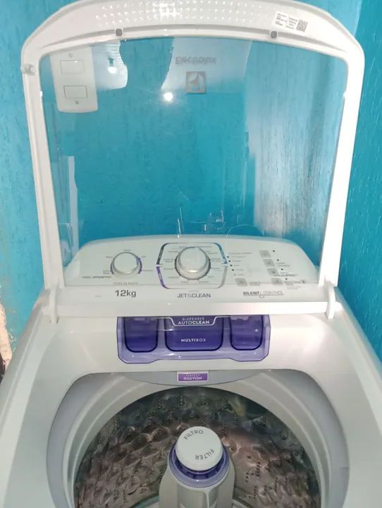 Máquina de Lavar Roupa 12kg - Semi Nova - Foto 3