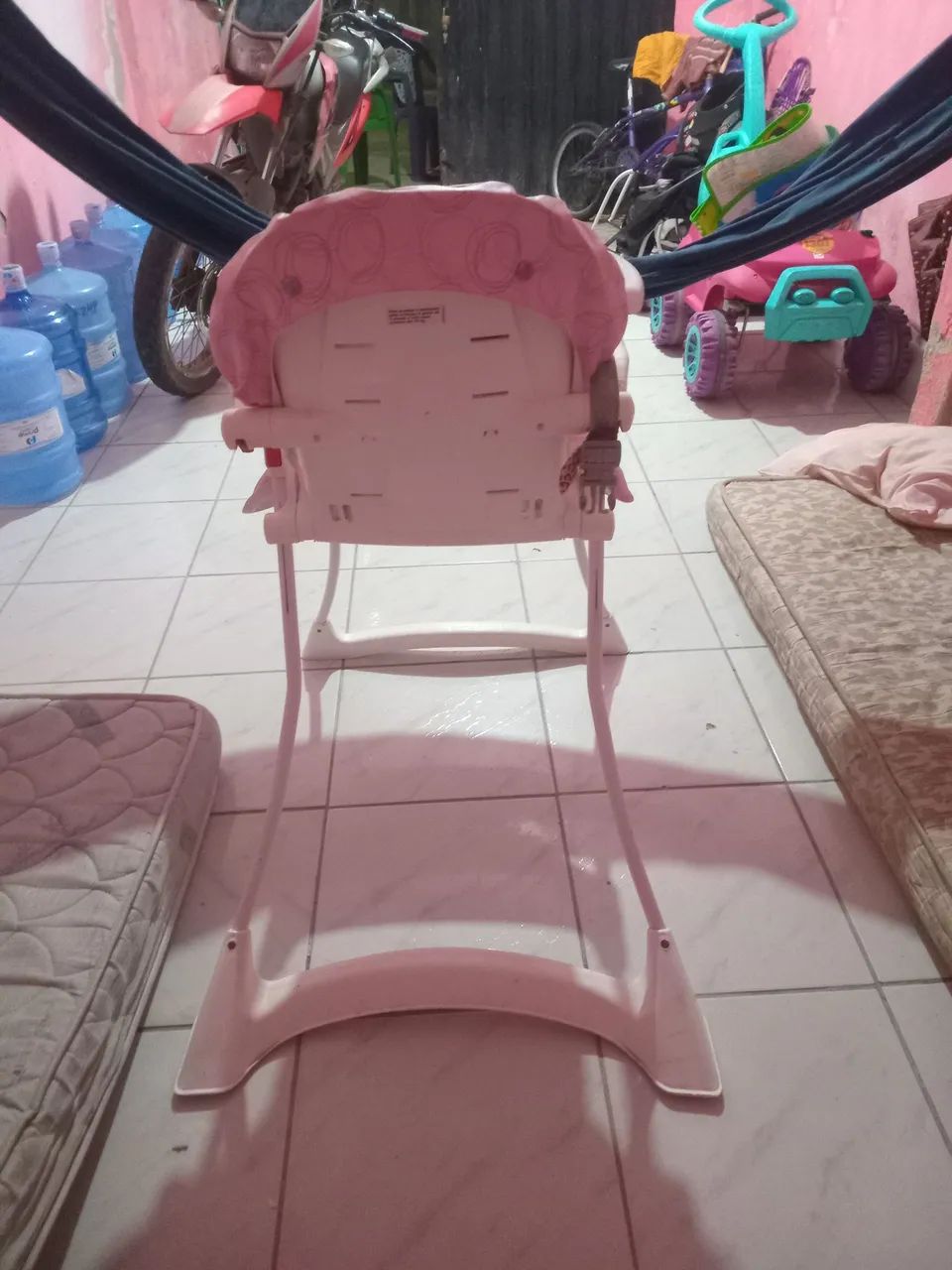 Cadeirinha de alimentação para bebe  - Foto 4