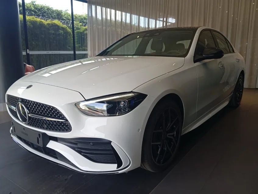 Mercedes-Benz C-300 AMG LINE EQ BOOST 2.0 TB AUT. 2026