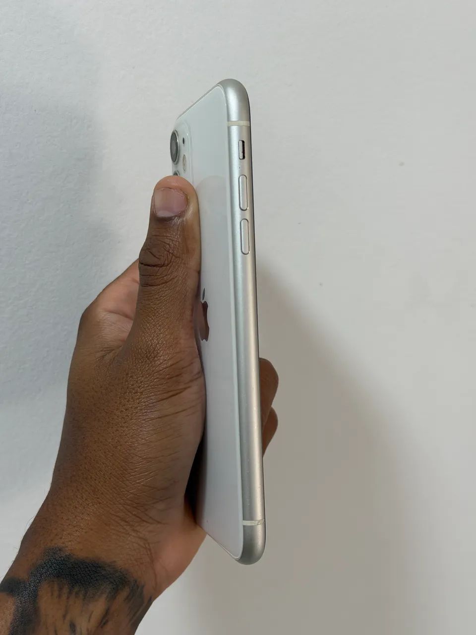 iPhone 11 64GB - Foto 2