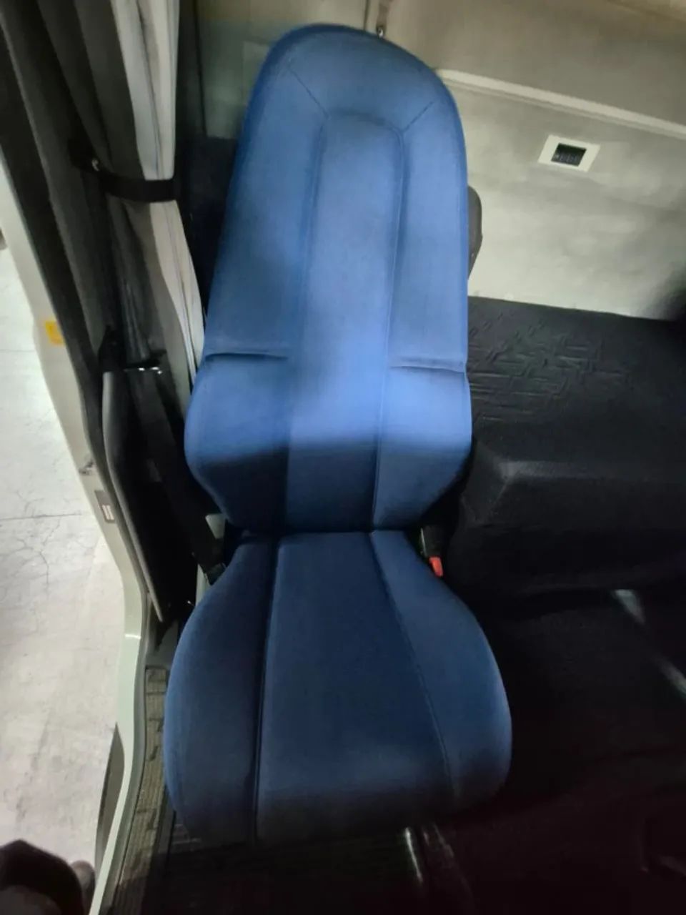 FH-540 GLOBETROTTER 6x4 (E5) 2021/2022  - Foto 5