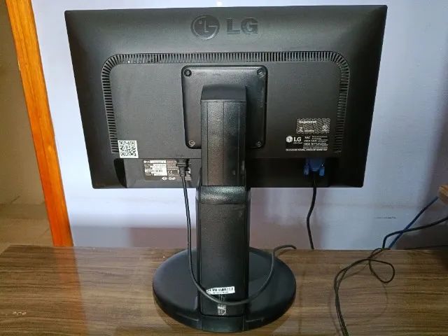 Monitor LG 19.5 Pol. LED Preto, 20M35PD-M - Foto 4