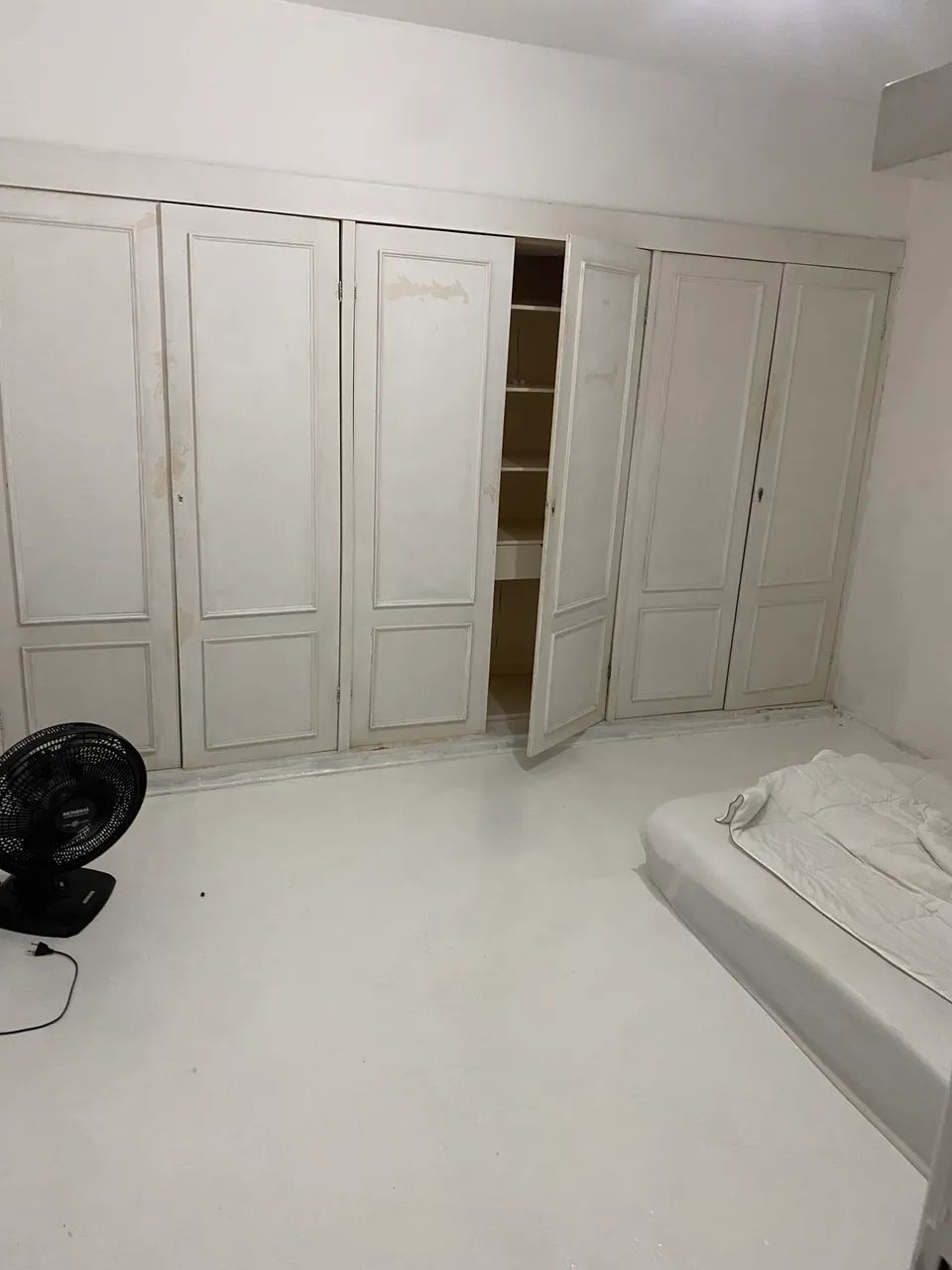 Alugo quarto na Rua dos Navegantes  - Foto 3