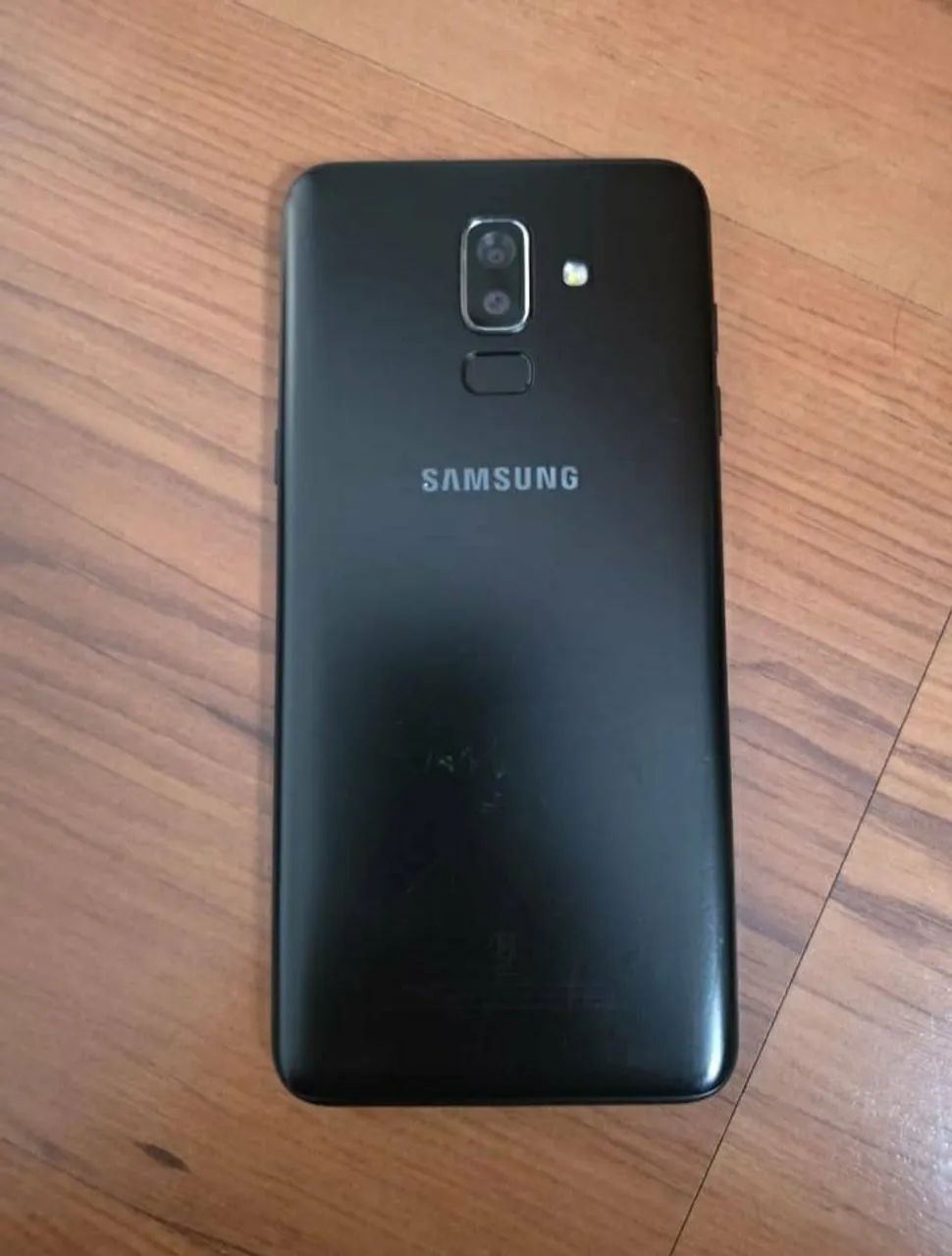SAMSUMG J8 PLUS 64gb/4gb RAM - Foto 2