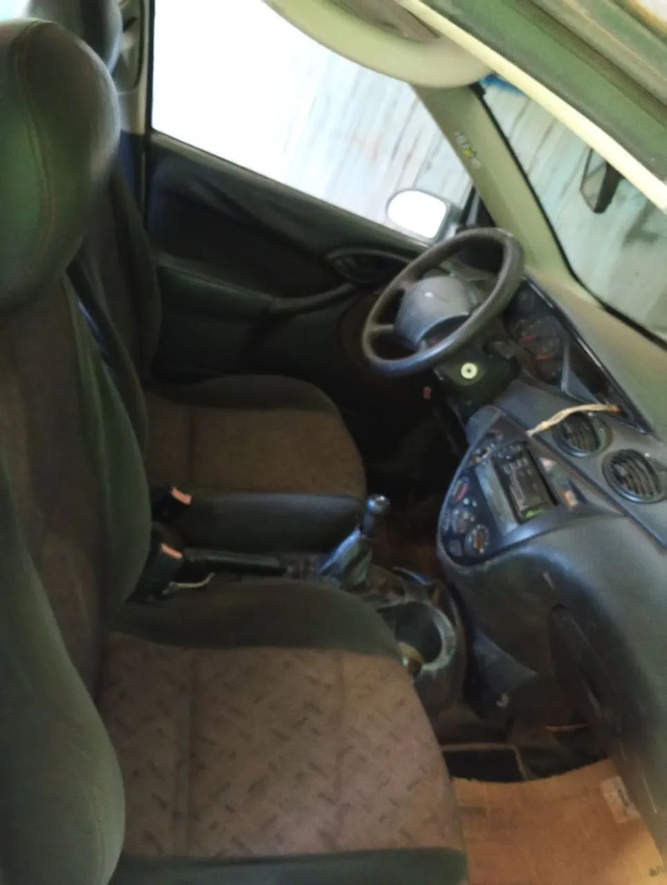 Ford Focus 1.8 16V 5P 2003 - Foto 5