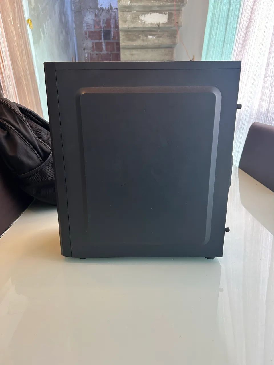 Gabinete Gamer T-Dagger TGC-P02B Mid Tower.