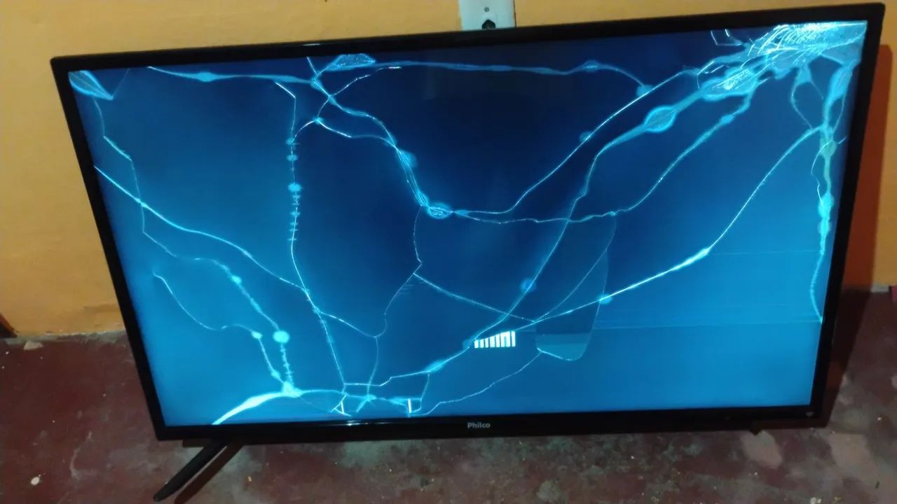 TV Philco para retirar peças 