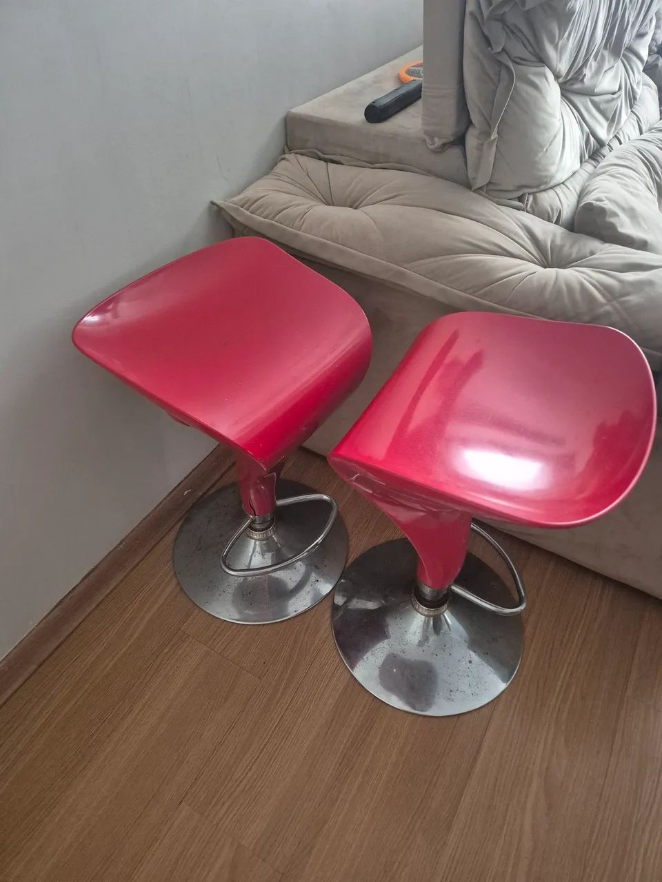 Banqueta vermelha  - Foto 2