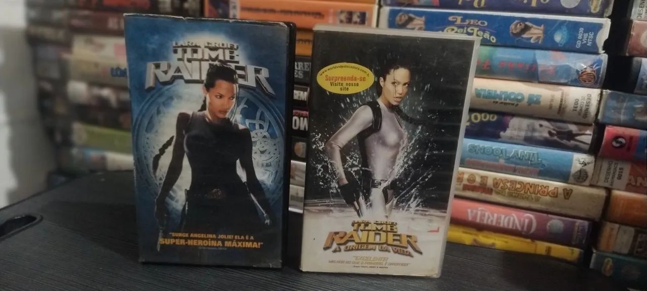 VHS LARA CROFT  TOMB RAIDES 1 e 2