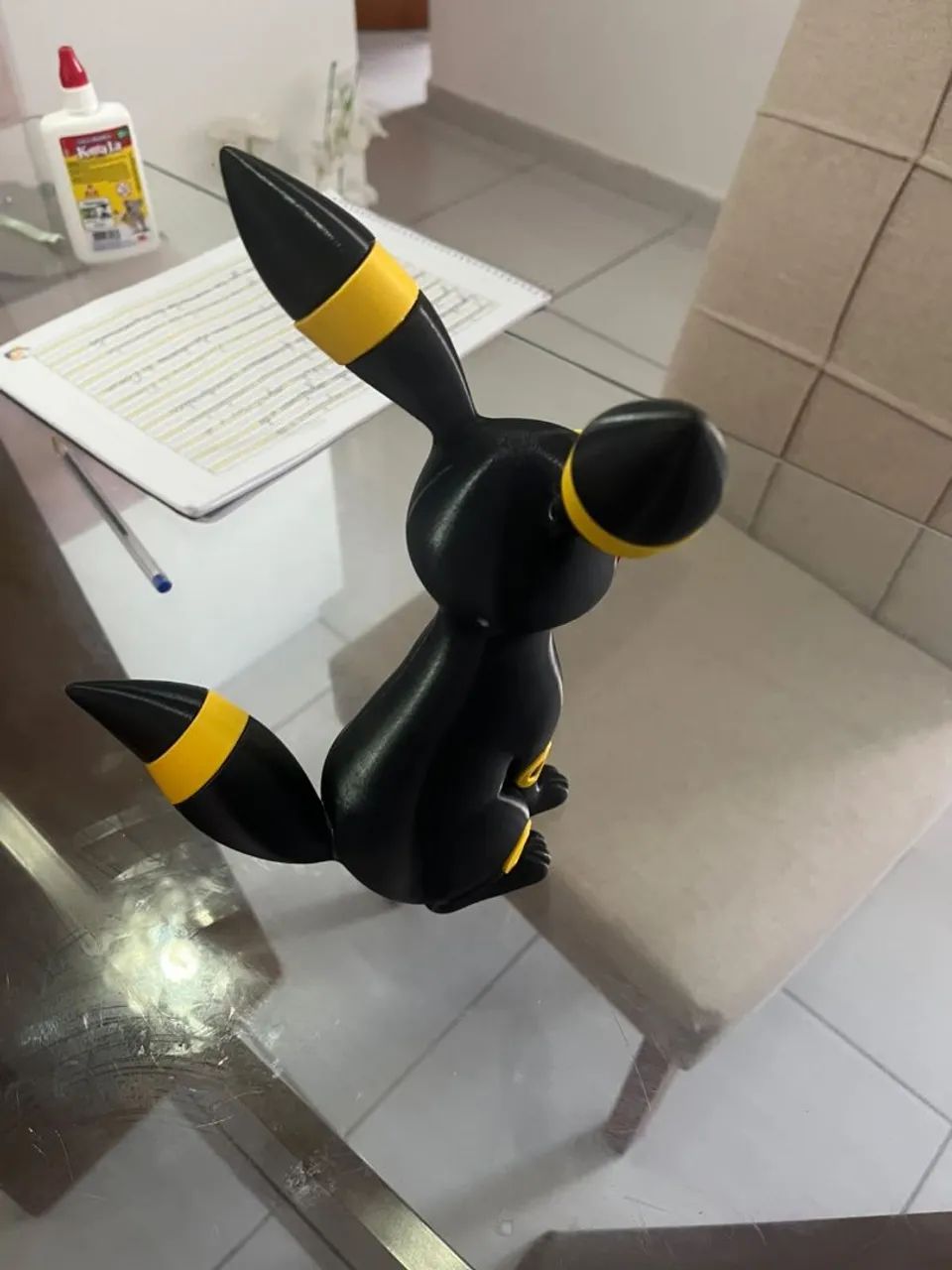 Pokémon Umbreon Boneco Colecionavel - Foto 4