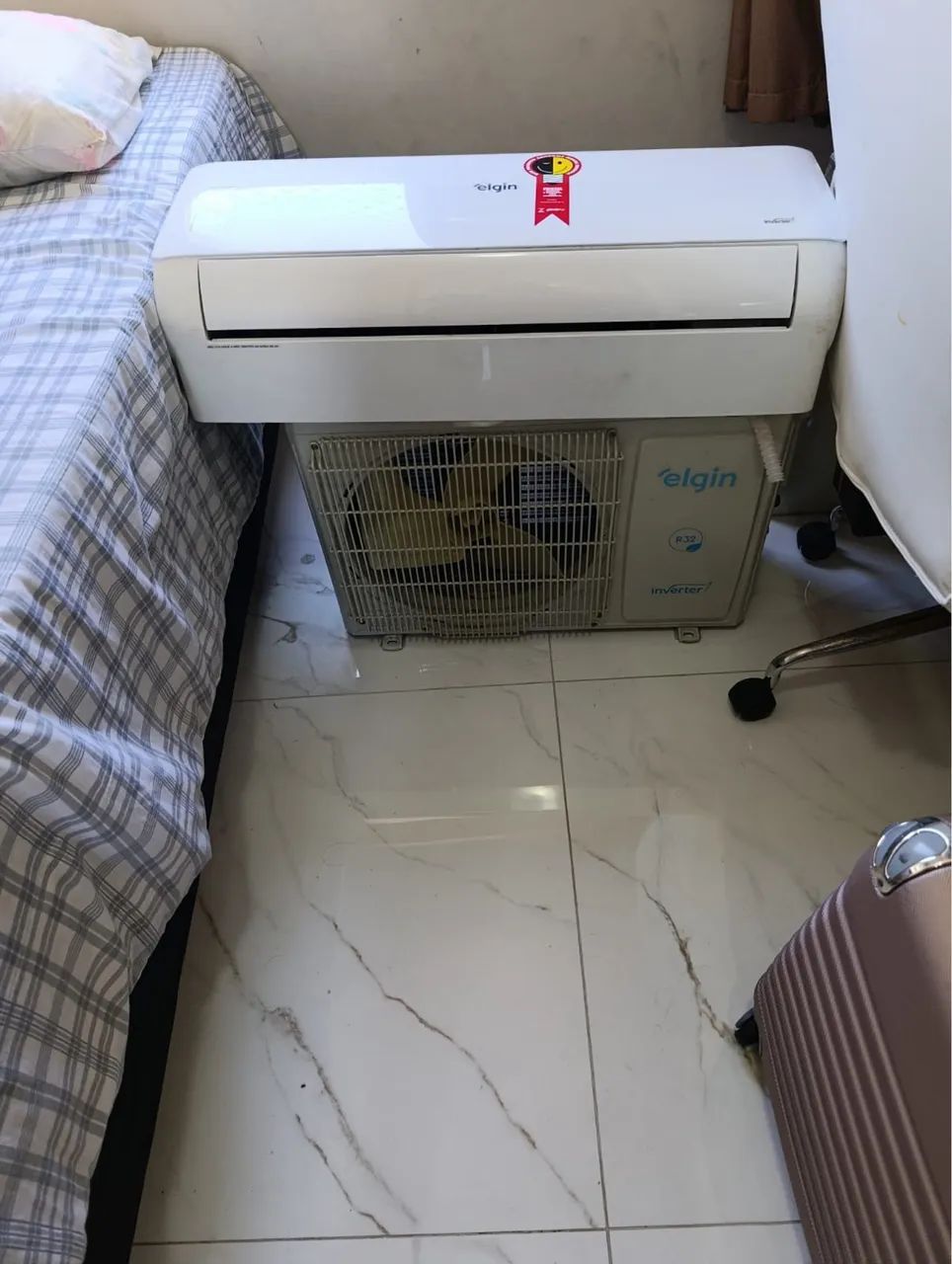 Ar condicionado 24000 BTus menos de 1 ano de uso - Foto 3