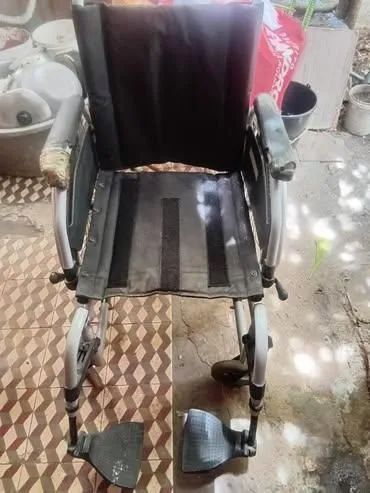 Cadeira de Rodas em ótimo estado