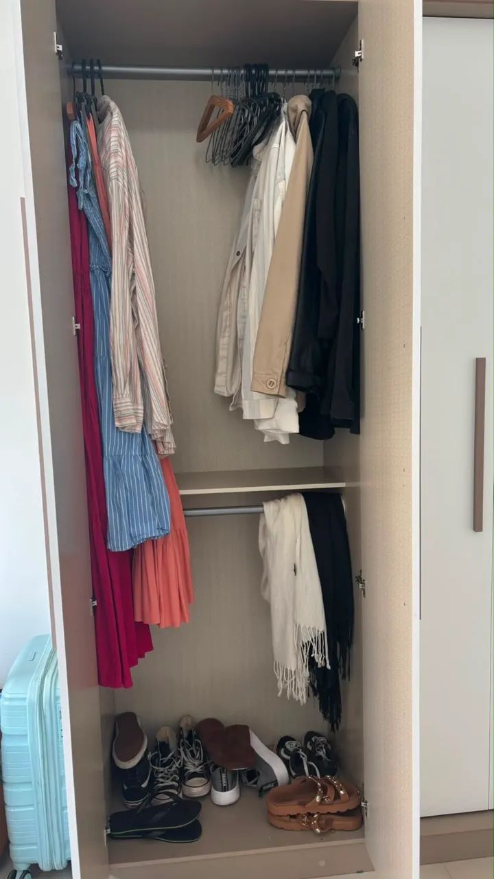 Guarda roupas 6 portas - Foto 2