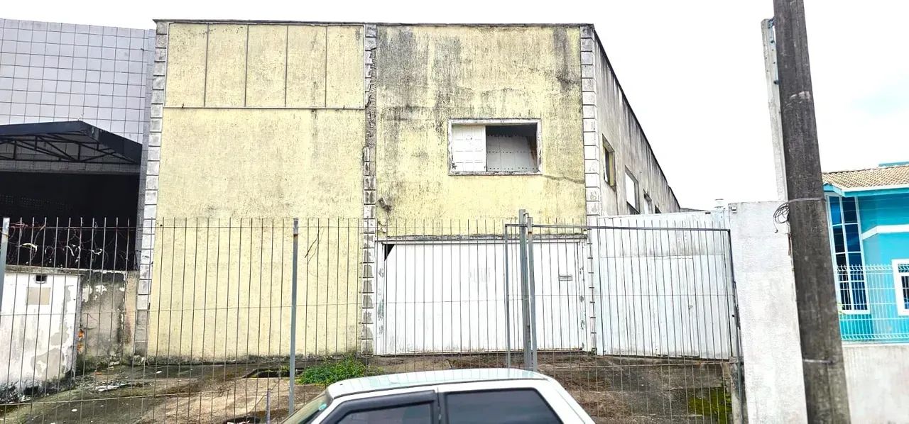 Galpão Comercial com Terreno de 466M²