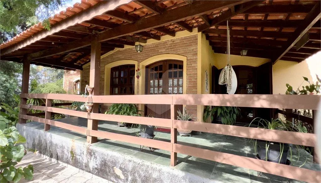 Belíssima chácara com 5326 m² completamente plana em Vinhedo SP. - Foto 2