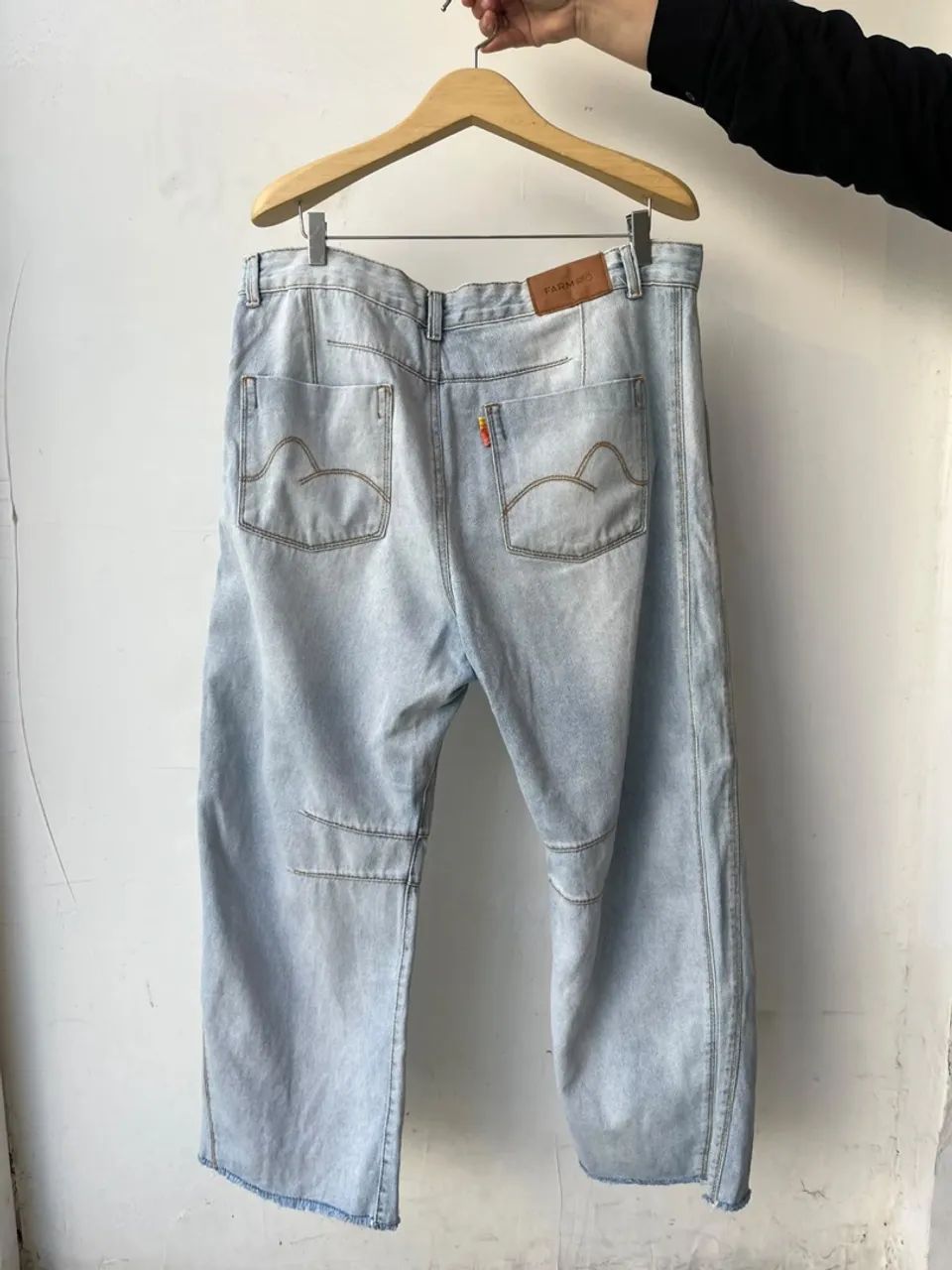 Calça jeans barrel farm - Foto 2