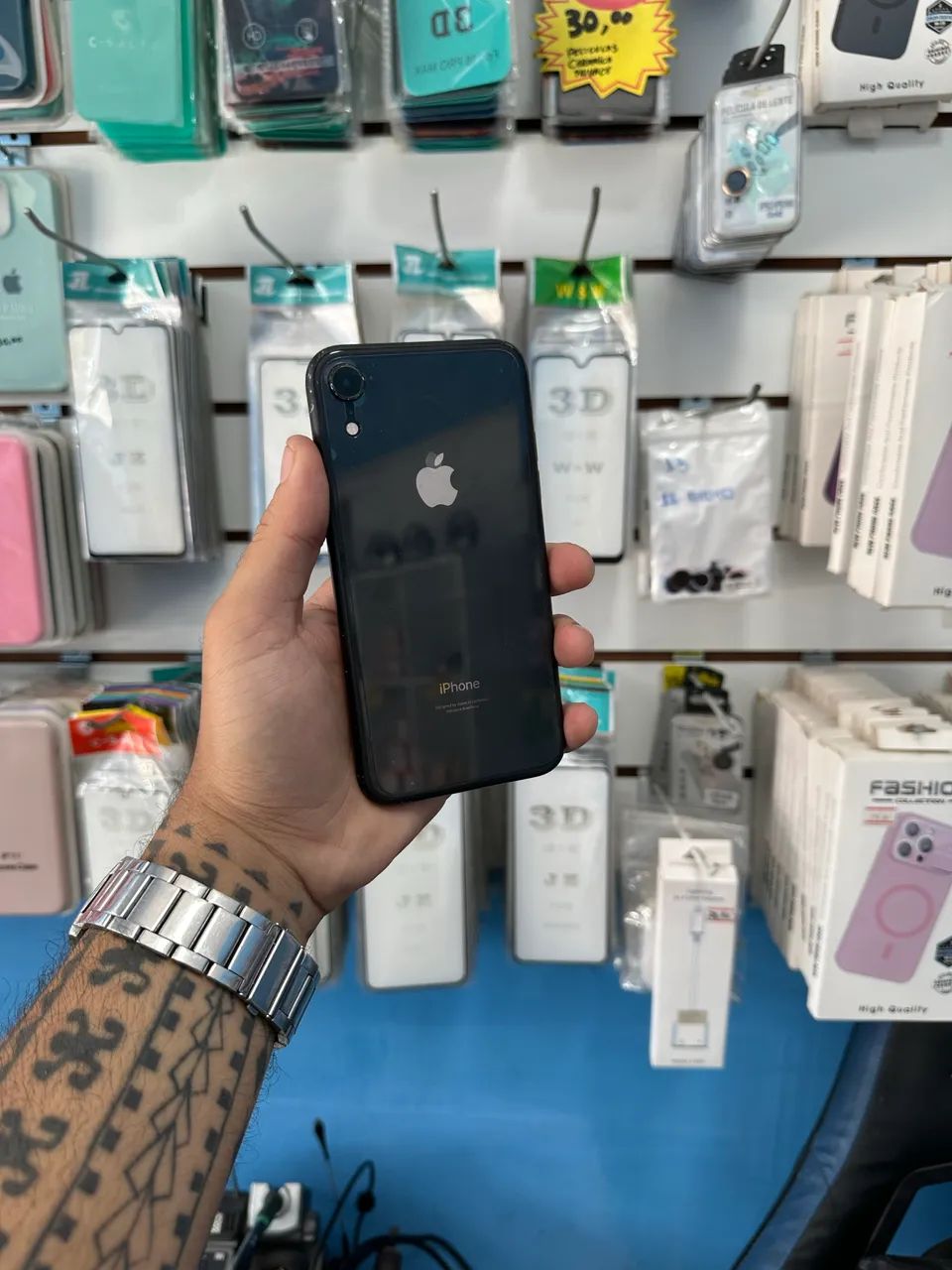 iPhone XR 64GB COM GARANTIA - Foto 2