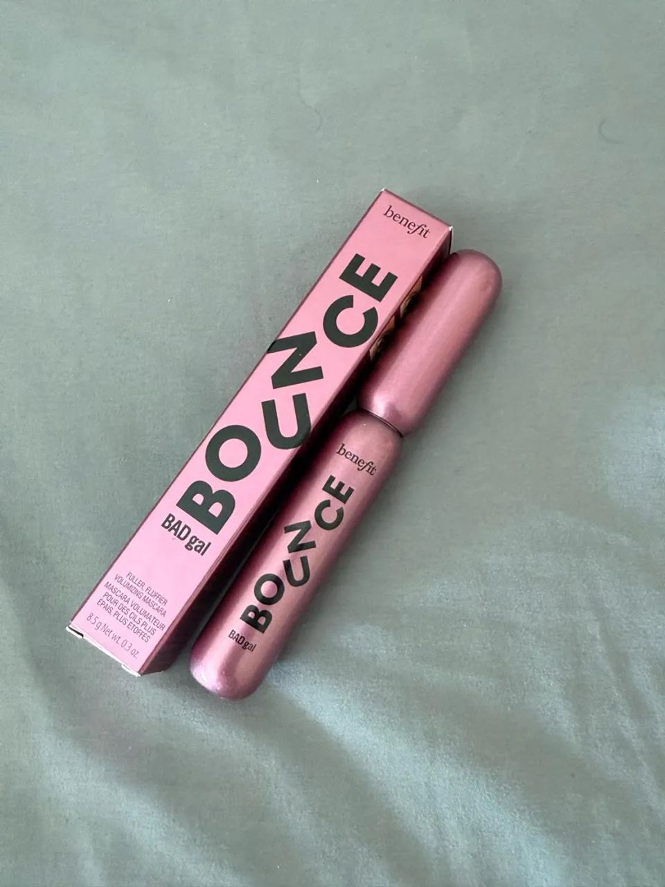Máscara de cílios Benefit 
