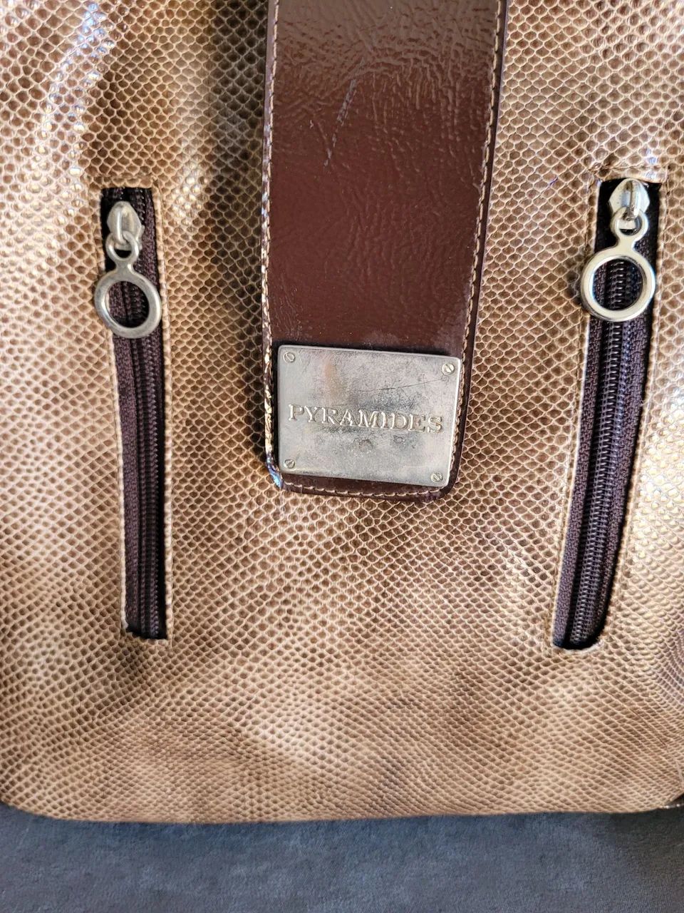 Bolsa tiracolo marca Pyrâmides  - Foto 5