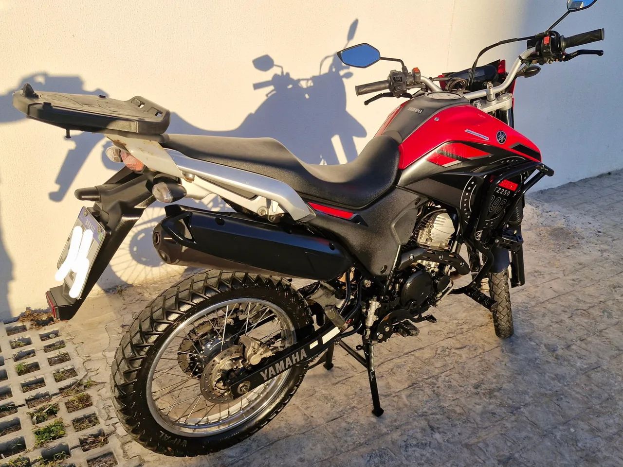 Lander 250 2023 muito conservada - Foto 5