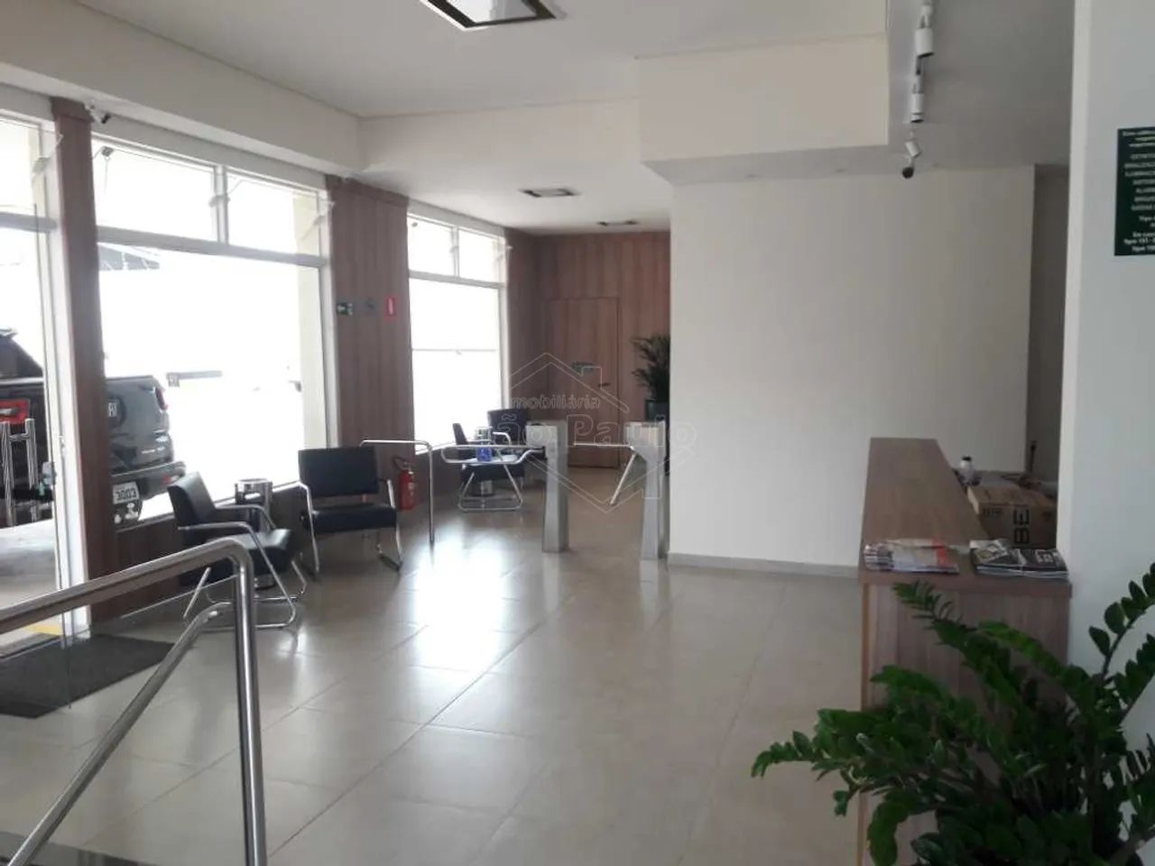Venda de Comercial / Sala na cidade de Araraquara - Foto 2