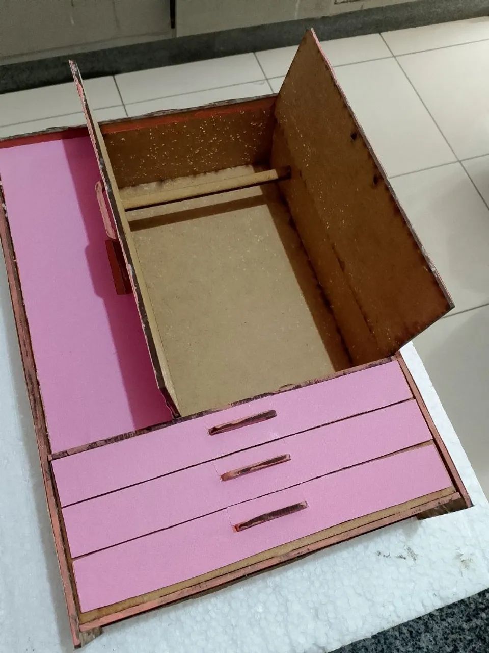 Guarda roupa para boneca barbie  - Foto 2