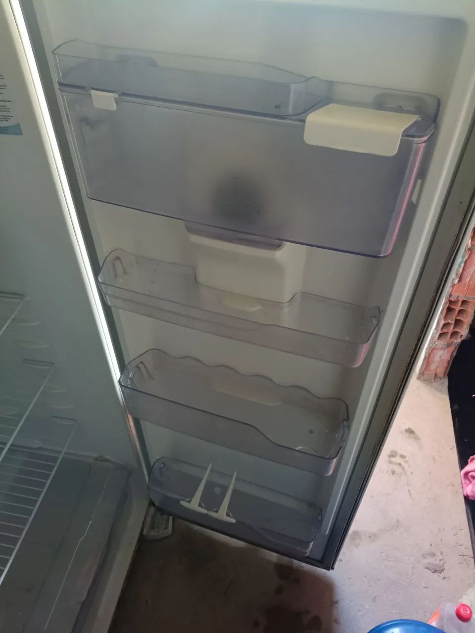 Vendo geladeira Eletrolux - Foto 3