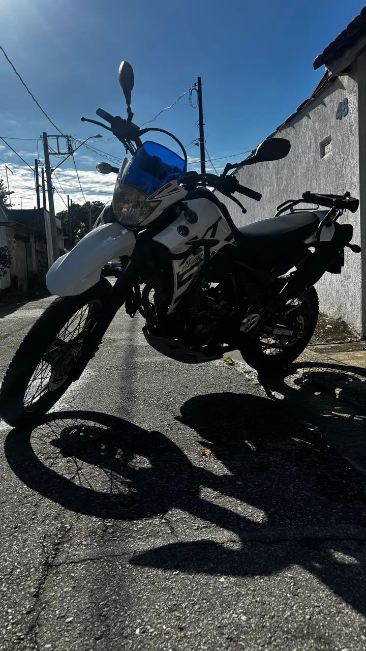 XT660r branca