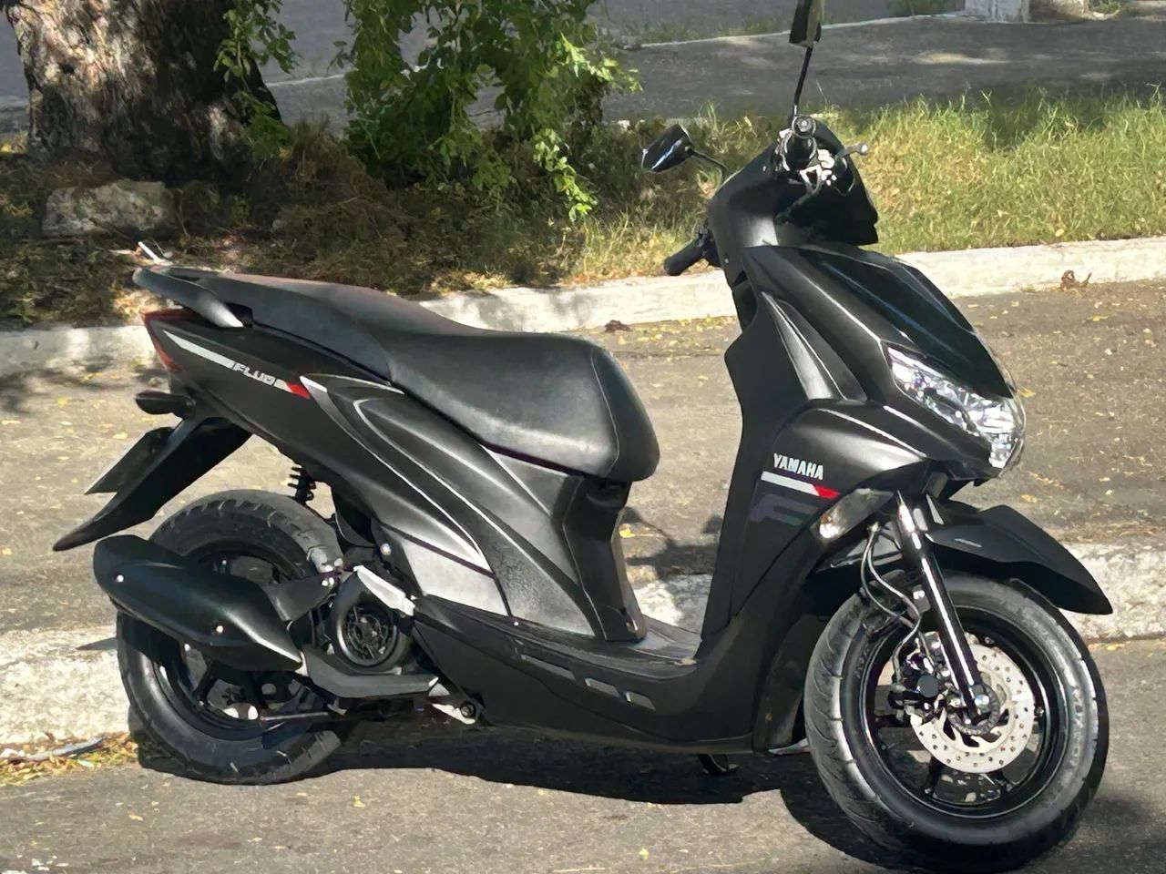 Moto Yamara Fluo 125 ABS - Foto 2