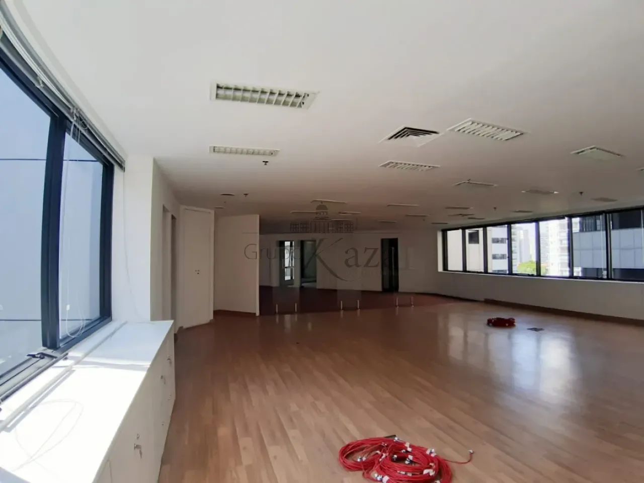 Conjunto Comercial - Brooklin - 450m² - Aceita Permuta