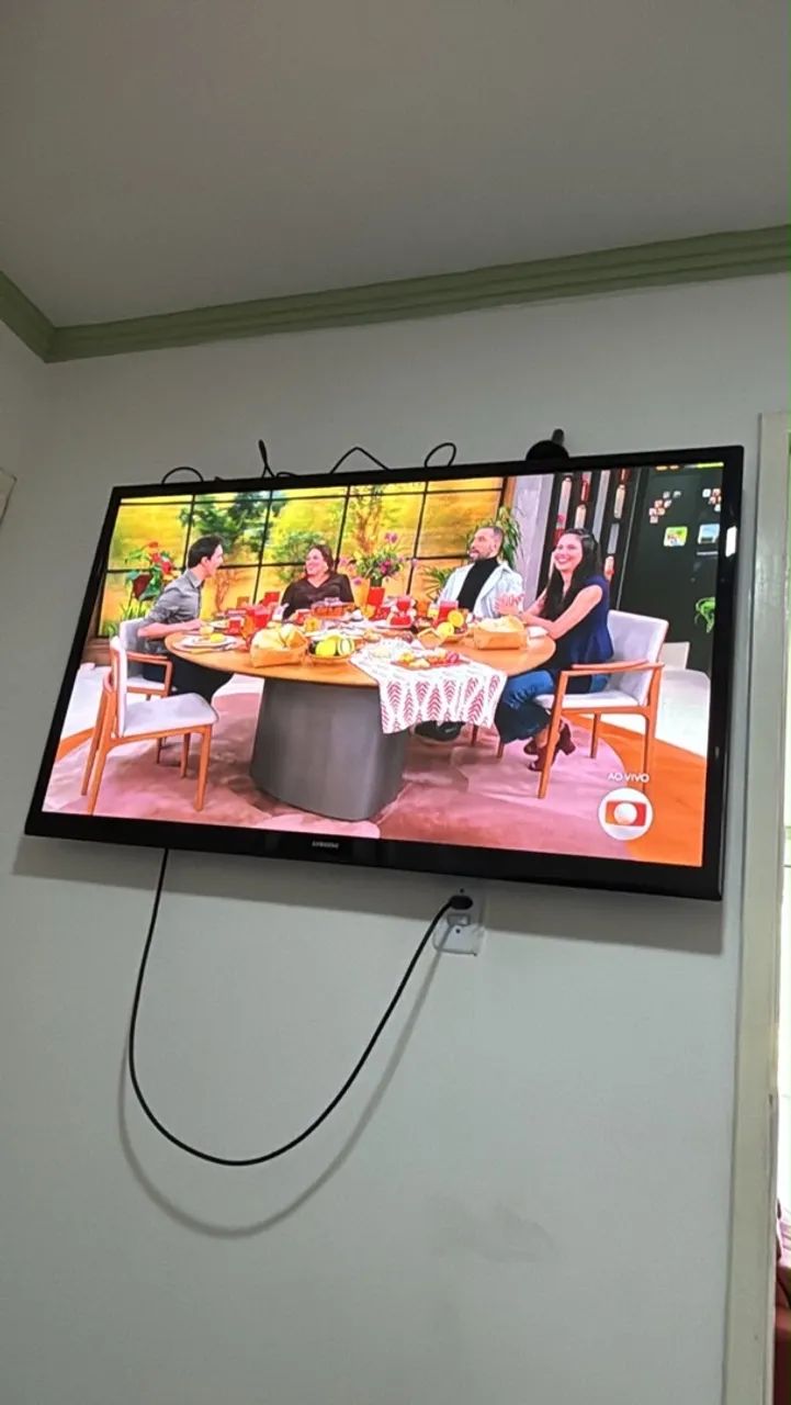 Televisão 50 polegadas Samsung(não é smart tela plana )