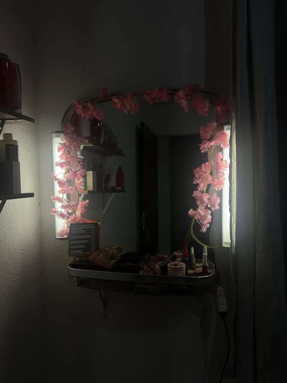 Espelho de led com suporte e gaveta  - Foto 2