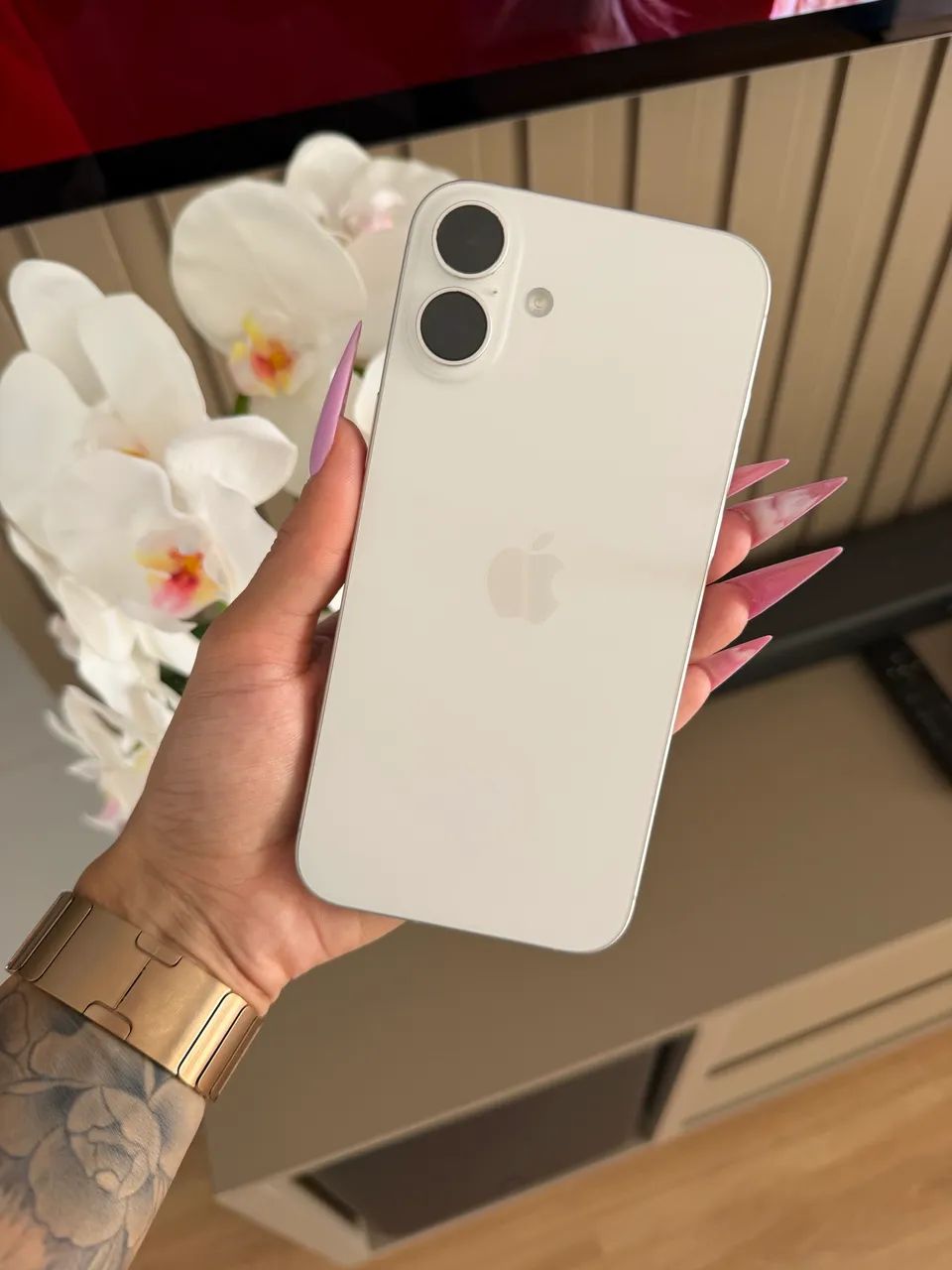 iPhone 16 Plus 128gb Branco IMPECÁVEL 