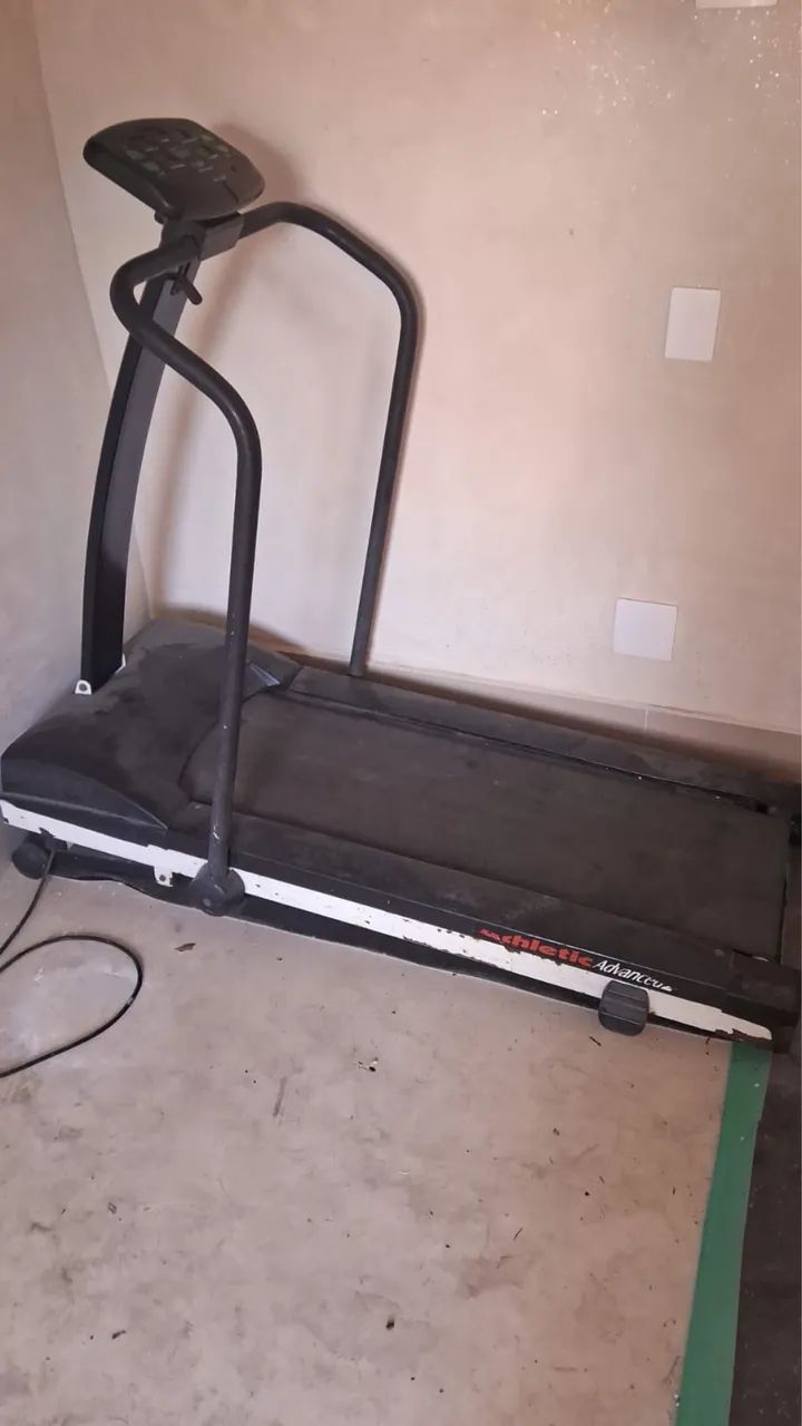 Vende se esteira básica 